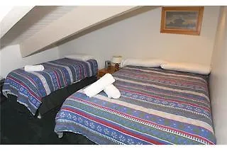 Apartment Snowbird Condos At Mammoths Canyon Lodge Mammoth Lakes