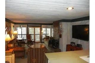 Snowbird Condos At Mammoths Canyon Lodge Mammoth Lakes